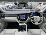 V60 リチャージ PHEV T6 AWD アルティメット 4WD 