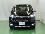 LEDヘッドライトを装備しています。LEDヘッドライトはとても明るく、雨の日や夜間走行も安全・安心です。オートライトコントロール付きで周囲の明るさに応じて自動で点灯・消灯します
