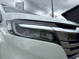 LEDヘッドライト付いてます!省電力で暗い夜道も明るく照らしてくれますよ♪