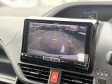バックモニターも装備されておりますので、バック駐車の際も安心です♪