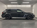 ドイツ本国Audi AGが認定する資格を有するメカニックが納車前の点検からアフターサービス迄サポート致します。