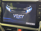【BIG-X11インチナビ】人気の大画面BIG-Xナビを装備。専用設計で車内の雰囲気にマッチ!ナビ利用時のマップ表示は見やすく、テレビやDVDは臨場感がアップ!いつものドライブがグッと楽しくなります♪