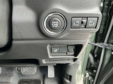 各種装備ございますので是非一度ご来店いただいて現車のご確認お願いいたします。