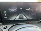 【走行距離 713km!】視認性の良いメーターパネルデザインです。ディスプレイに各種の情報、設定画面が見やすく表示されます。