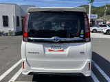 大きすぎず、小さすぎず、運転もしやすくシートアレンジも多彩で、どの世代の方にも気に入っていただけるお車です♪