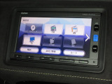 ナビゲーションは純正メモリーナビ(VXM-174VFXi)を装着しております。AM、FM、CD、DVD再生、Bluetooth、フルセグTVがご使用いただけます。初めて訪れた場所でも安心ですね!