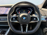 車両の詳細、ご質問につきましては、弊社営業スタッフまでお気軽にご連絡下さいませ。遠方のお客様には実車の詳細画像送信も承ります。お客様からのお問合せをお待ち致しております。