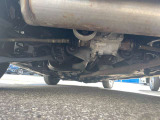 下廻りは錆が少なく状態がいいことが伺えます。防錆塗装施工も承っております。お気軽にご相談ください。