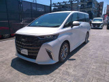 荷物をたっぷり載せて広々ドライビング♪夏でも冬でも、アウトドアやショッピングを思い切り楽しみましょう!