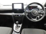 ぜひ展示車の運転席に座ってみてください。