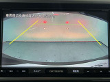 【バックカメラ】駐車時に後方がリアルタイム映像で確認できます。大型商業施設や立体駐車場での駐車時や夜間のバック時に大活躍!運転スキルに関わらず今や必須となった装備のひとつです!
