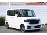 N-BOXCUSTOM・ターボ 0.66L TURBO CVT FF 4人乗り。