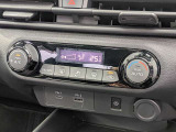 オートエアコンで温度を設定するだけで快適な車内環境を維持することができます!