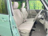 運転席シート廻りは使用感も少なく、良好な状態となっています。丁寧に使われていたことがよくわかりますね。