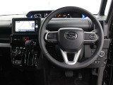 運転席廻りです。