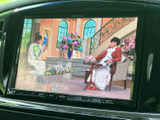 停車時には、TVの視聴が可能です。休憩時間などに、番組を楽しむことができます。※走行中の視聴はできません。