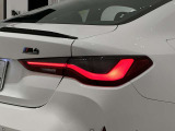 BMW伝統のL字型テールライト