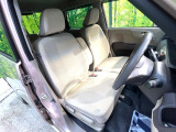 運転席シート廻りは使用感も少なく、良好な状態となっています。丁寧に使われていたことがよくわかりますね。