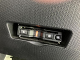 高速道路の料金所をスムーズに通過できるETC車載器を搭載。スムーズな移動をサポートし、快適な長距離ドライブに貢献します。