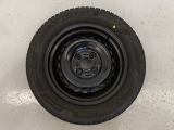 当社にてデモ走行時に装着していたワンシーズン使用の中古スタットレスタイヤ+ホイール4本セットを用意致しました。(2025年製、タイヤ+ホイールは現状渡し、保証対象外です)