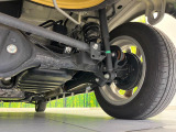 お車を安心してお乗りいただく為には、足回りの定期点検が欠かせません。サービスサポート(有償保証)では無料点検もご提供しており、安心のカーライフをお過ごしいただけるサポート体制が整っています。