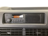 純正AM/FMラジオが付いてます。お好みのラジオを聞きながら運転することが出来ますよ♪