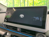 【12.3インチワイドナビ】高級感とインパクトのある大型ワイドナビを装備。各種オーディオ操作はもちろん、横長ワイド画面でのマップ2分割表示など、利便性も高いナビです♪
