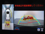 バックガイドモニターを装備しています、車庫入れもラクラクです。パノラミックビューモニターを搭載しています、上からの画像も表示されます。