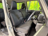 運転席シート廻りは使用感も少なく、良好な状態となっています。丁寧に使われていたことがよくわかりますね。