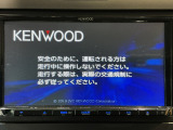 【オーディオ機能】社外ナビに一体のオーディオは、フルセグTVの他にDVD/CDプレーヤーを装備♪もちろんFM/AMラジオもお聞きいただけますよ♪