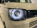 LEDヘッドライトで夜道も安心!