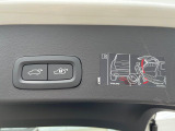 【パワーバックドア】スマートキーや運転席のボタンを押すだけでリアゲートが自動で開閉します!荷物を持っている時や、高い位置にあるバックドアを閉める際に便利な機能です。