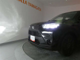 LEDヘッドライトです。デザイン性がよくとても明るいので、夜間の走行や悪天候でも安心です。しかも長寿命!