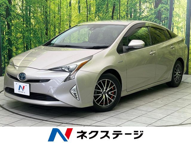 トヨタ プリウス 