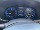 視認性の高いメーターで運転情報を的確に把握できます!