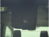 リヤ用ドライブレコーダー装備!これがあれば、相手方が危険運転をしてきた場合などでも客観的に証明でき、事故や事件の直接的な証拠の確保にも生り得ます。