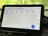 停車中にTVや動画を楽しめる機能が搭載されています。長距離移動の際など、リラックスタイムに最適です。快適なドライブをサポートします。