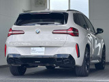 この度は弊社認定中古車をご覧いただき誠にありがとうございます。弊社はBMW 正規ディーラーですので遠方のお客様も安心してご購入下さい。ご不明な点がございましたらお気軽にお申し付けください。