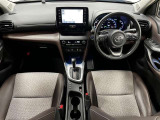 見通しの良い視界と運転に集中できるレイアウトで快適ドライブ!ハイブリッド車で燃費も良く通勤車にもおすすめ!