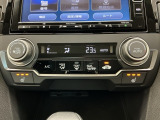 オートエアコン付きです!お好みの温度をセットするだけでエアコンの風量などを自動でコントロール。快適な車内でお過ごしいただけます。寒い時期には嬉しいシートヒーター付きです!