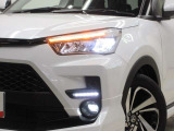 LEDヘッドライトです。デザイン性がよくとても明るいので、夜間の走行や悪天候でも安心です。しかも長寿命!