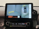 メーカーオプションの全周囲カメラ付き!狭い場所での駐車や車周辺を確認することが出来るので安心して駐車することができます★なんともう一つ・・・