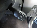 先行車との距離をキープ支援しながら走行できる、アダプティブクルーズコントロールです。