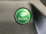 ★ECONスイッチ★ エコドライブを加速しよう!スイッチをONにすると、運転の仕方によるロスを抑え込み燃費をよくするようクルマが頑張ります(*^ー^*)燃費向上にチャレンジ♪