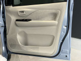 運転席ドアの内張☆パワーウィンドウです♪