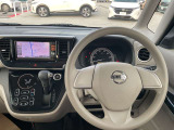 運転席廻りは操作しやすく安心できます