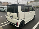 ホンダ車を熟知したサービスエンジニアが独自の商品化整備基準に基づいた点検・整備を実施致します。