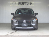 新潟マツダ自動車の中古車をご覧いただき誠にありがとうございます。ぜひ一度ご来店いただき、展示車をご覧になっていただければと思います。ご来店をスタッフ一同心からお待ちしております。