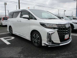 下取り・買取もお任せください!愛車を手放そうとお考えの方は是非当店にお申し付けください。高額買取頑張ります!