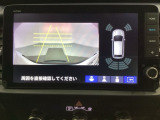 バックでの車庫入れも安心です! リアカメラが付いているバックモニター付のナビを装備しております。バンパーについているソナーや、操作線もついており距離感も画面から確認できます。